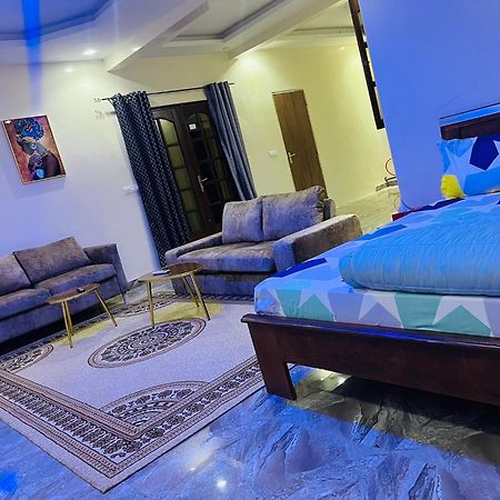 Residence El Hadji ดาการ์ ภายนอก รูปภาพ