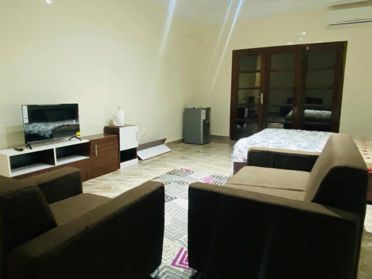 Residence El Hadji ดาการ์ ภายนอก รูปภาพ