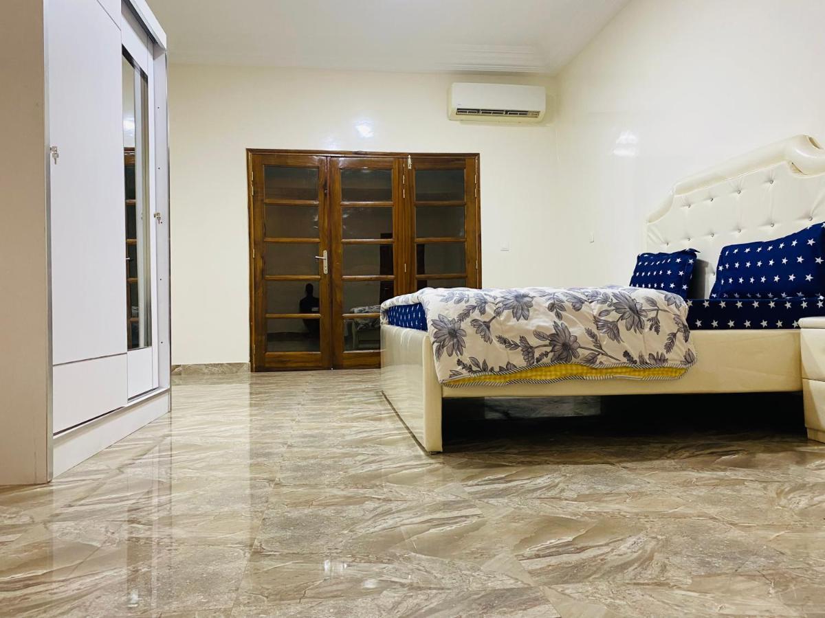 Residence El Hadji ดาการ์ ภายนอก รูปภาพ