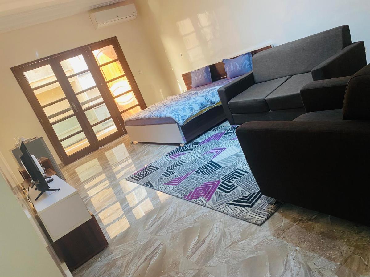 Residence El Hadji ดาการ์ ภายนอก รูปภาพ